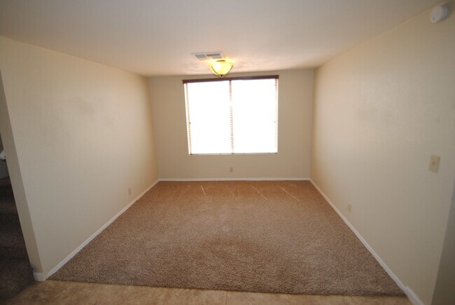 Building Photo - 4056 W Camino del Rio