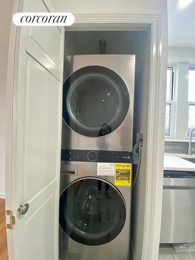 Foto del edificio - 155 25th St