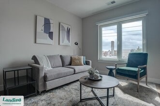 Building Photo - 1999 E Boston St