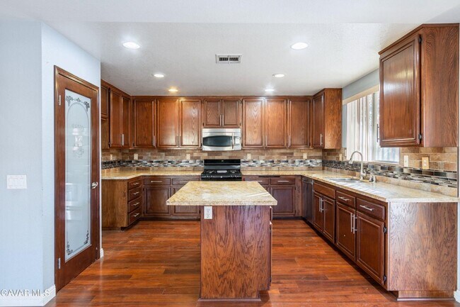 Foto del edificio - 44103 Sundance Ct