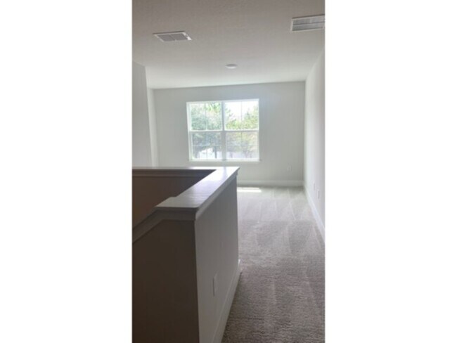 Foto del edificio - 3 bed 2.5 bath LOFT townhome in HARMONY