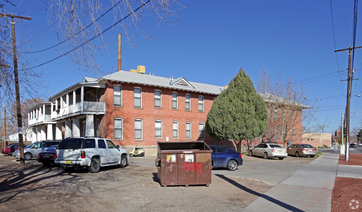 Building Photo - 1002 Central Ave NW