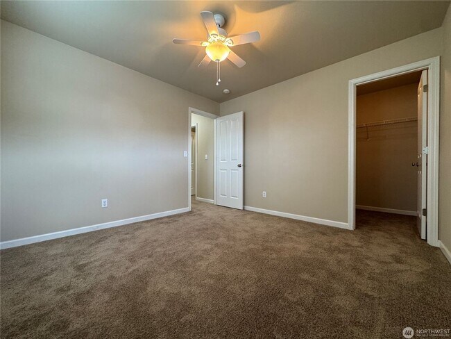 Foto del edificio - 7508 Kodiak Ave NE