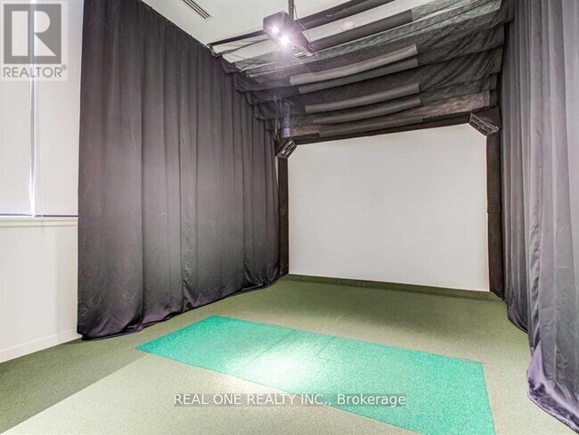 Photo du bâtiment - 591 Sheppard Ave E