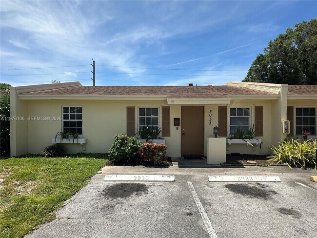 Foto del edificio - 3033 NW 68th St