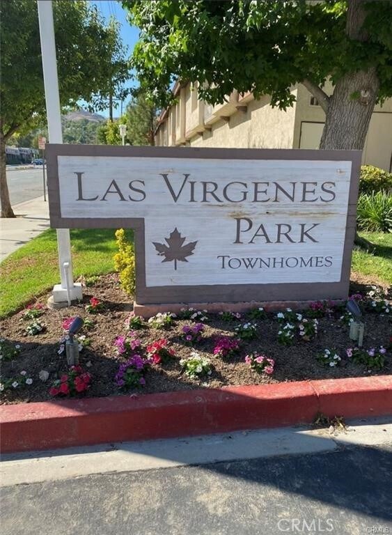 Building Photo - 5604 Las Virgenes Rd