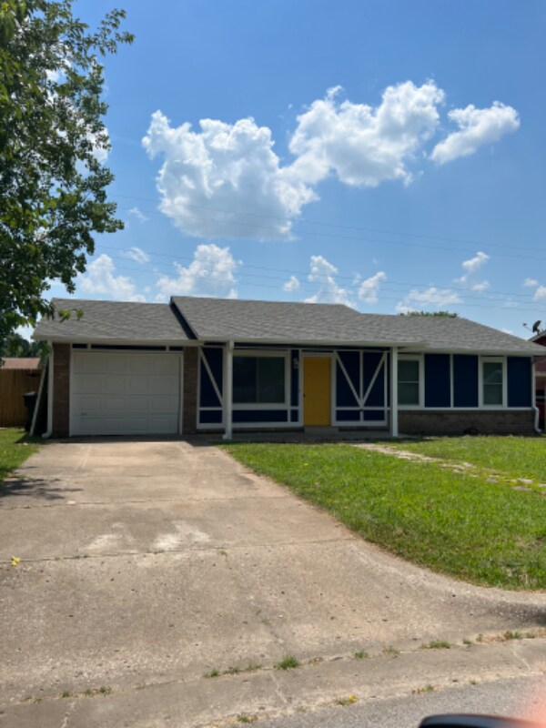 Foto principal - 14346 S Kendalwood Blvd