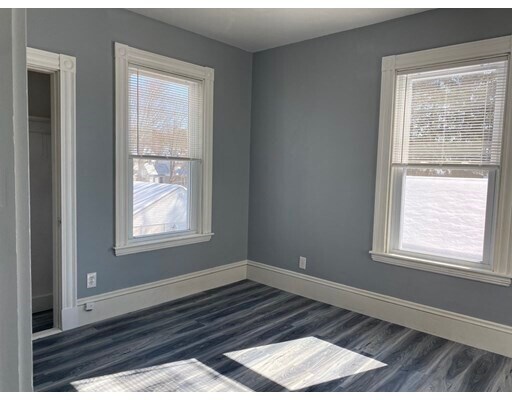 Foto del edificio - 66 Garfield Ave