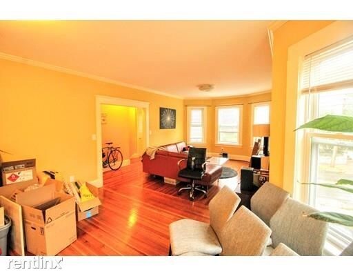 Foto del edificio - 134 Summer St