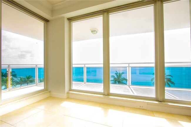 Building Photo - 3430 Galt Ocean Dr