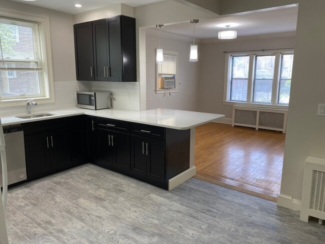 Foto del edificio - 6749 Juno St