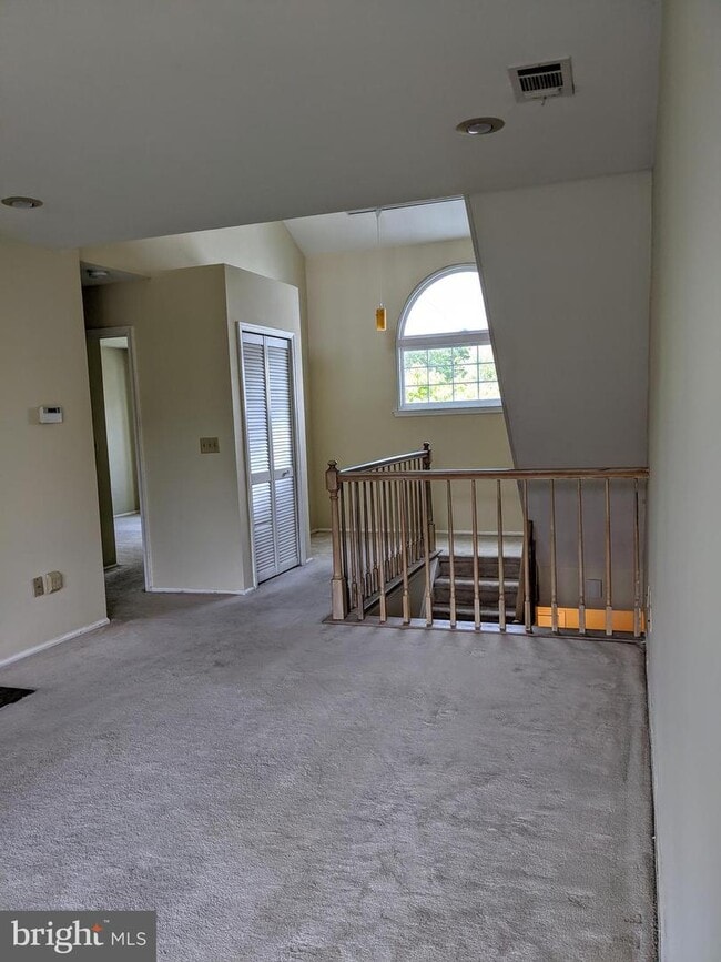 Building Photo - 48 Tanglewood Ct
