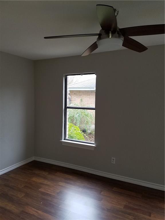 Building Photo - 1624 Scenic Loop