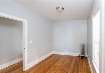 Building Photo - 17 Van Winkle St