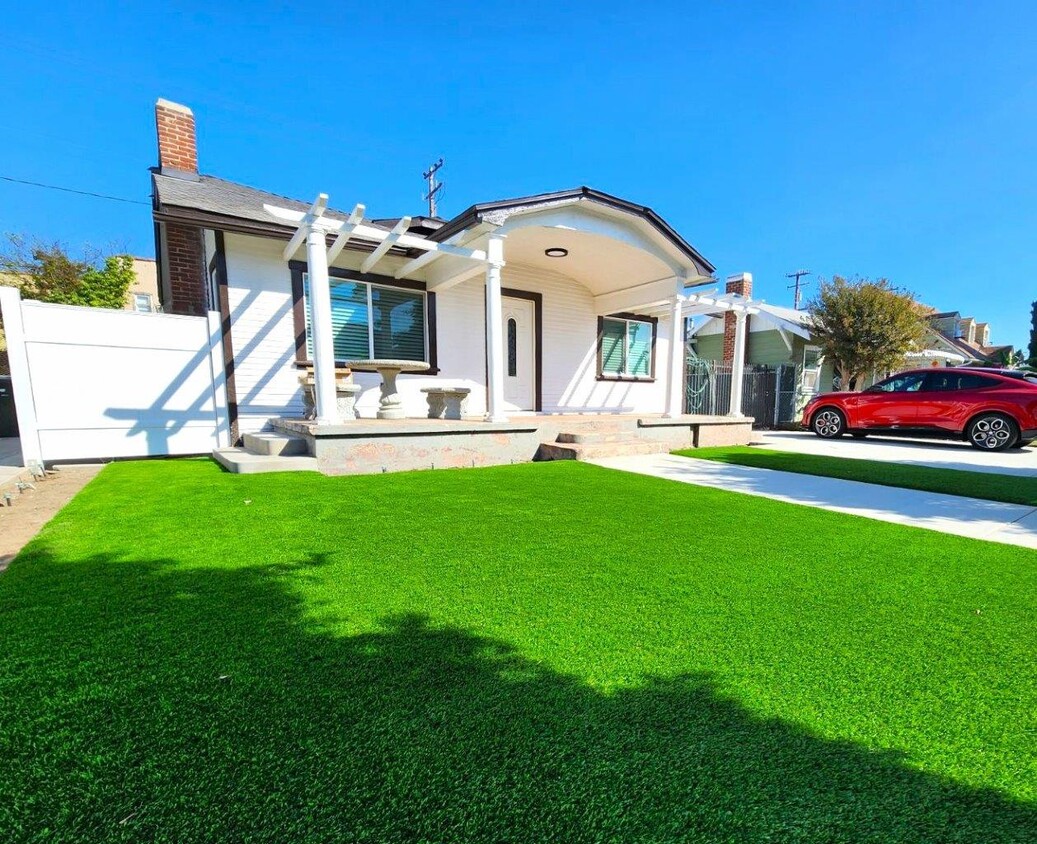 Foto principal - 2541 Walnut St