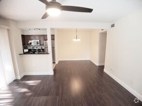 Building Photo - 2936 Antique Oaks Cir