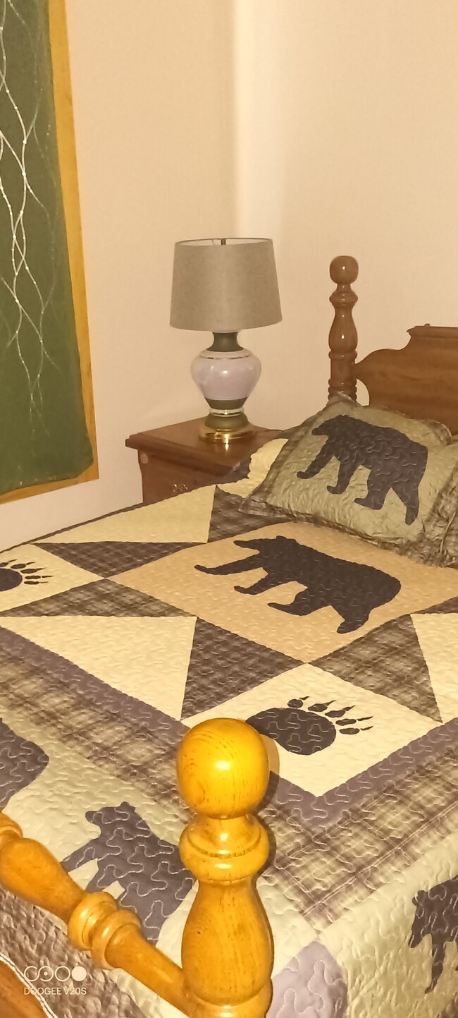 Building Photo - 1040 Rdg Pt Trl