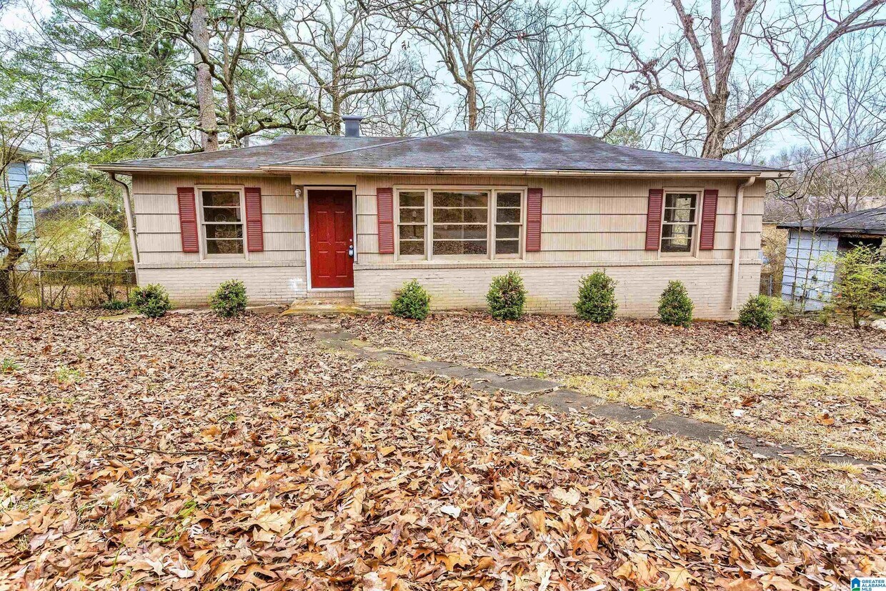 Foto principal - 1328 5th Pl NW