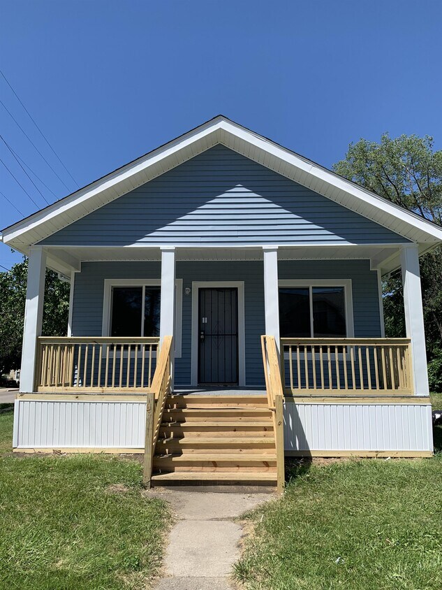 48 Broadway Ave, Ecorse, MI 48229 House Rental in Ecorse, MI