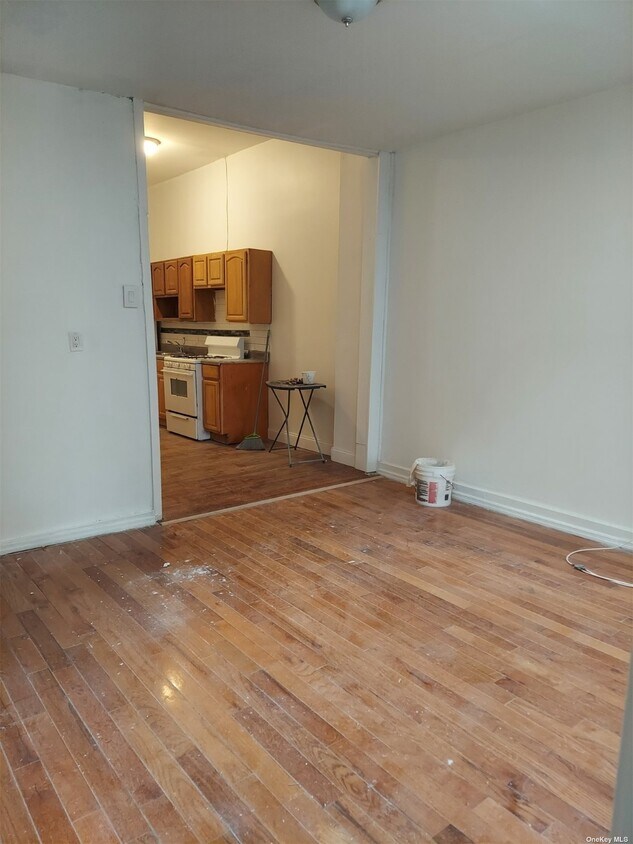 Foto del edificio - 105-14 177th St