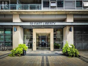 Building Photo - 59 E Liberty St