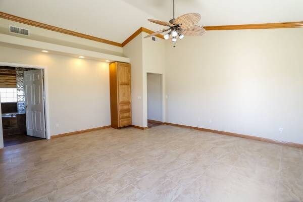 Building Photo - 9501 Hillcreek Way