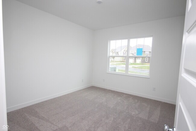 Foto del edificio - 7291 Standish Ln
