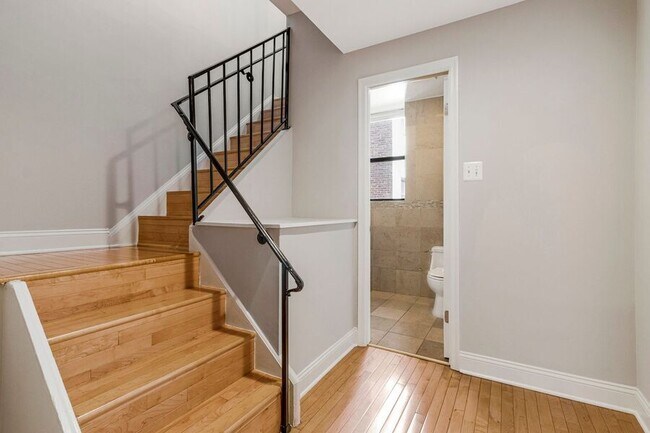 Foto del edificio - 2145 California St NW