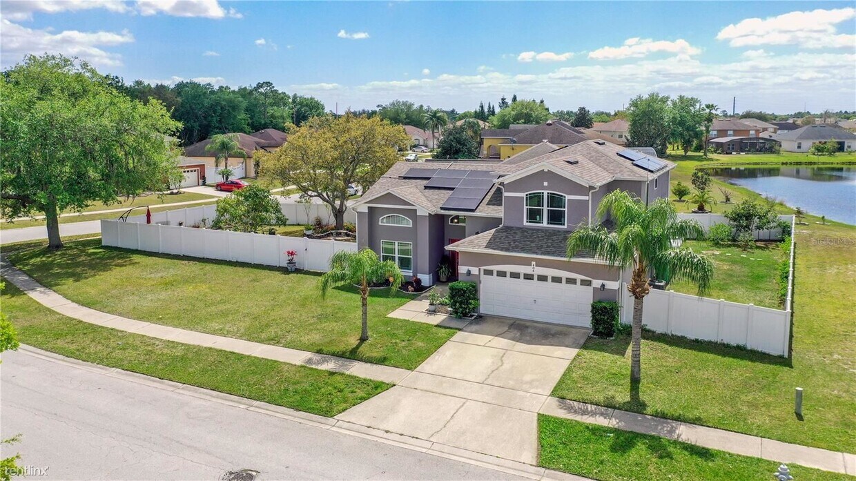 Primary Photo - 4 br, 2 bath House - 404 Acacia Tree Way