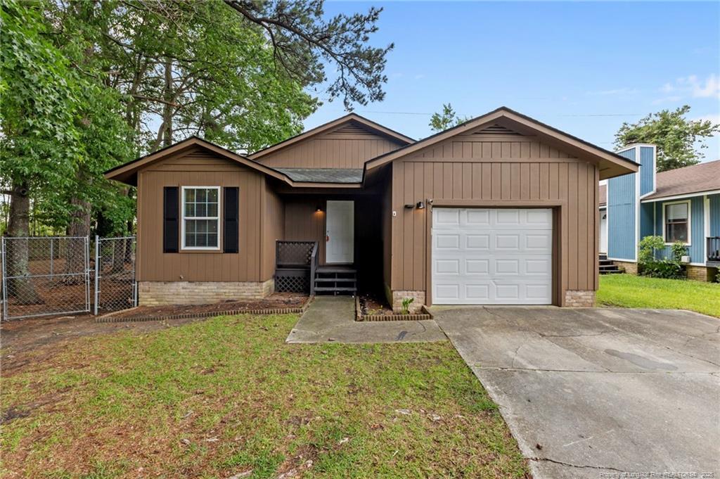 Primary Photo - 6897 Candlewood Dr