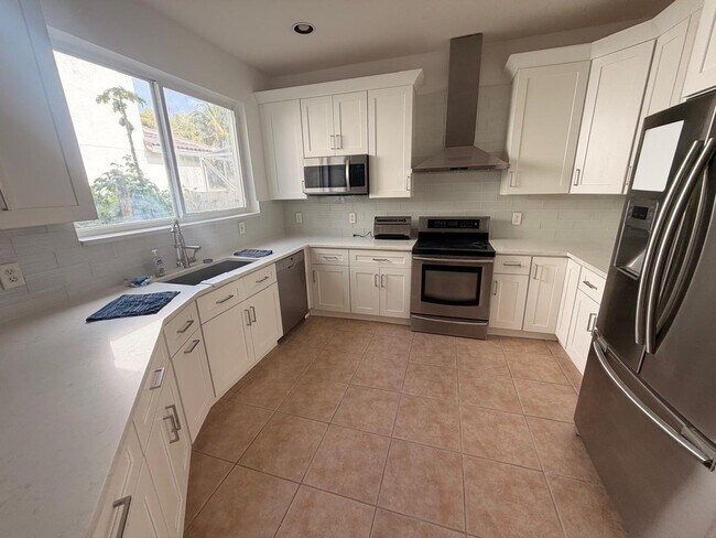 Foto del edificio - 1226 Avondale Ln