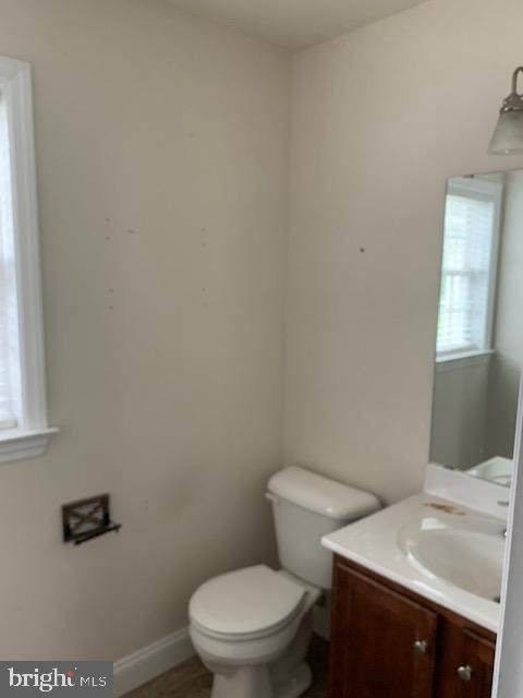 Building Photo - 104 Redstone Dr