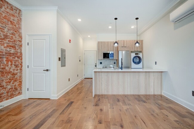 Foto del edificio - 2841 W Diamond St