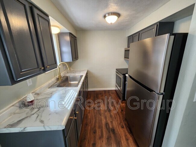 Foto del edificio - 3889 E Beulah Ave