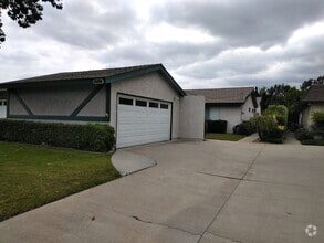 Building Photo - 943 Sedona Ct