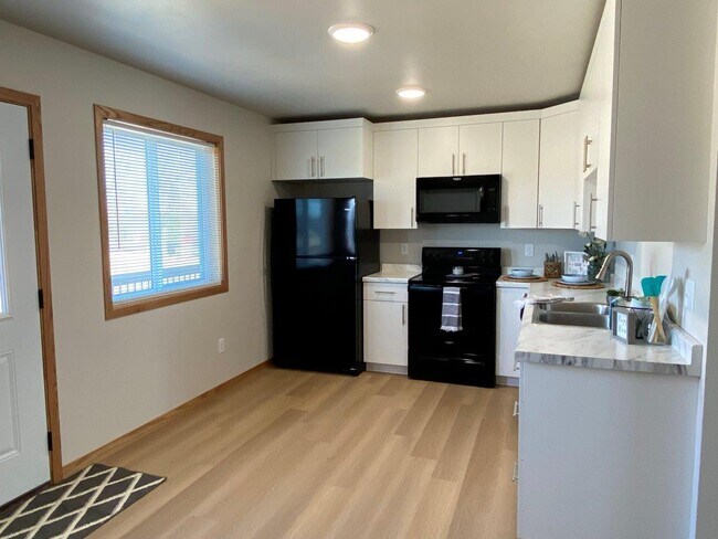 Foto del edificio - 732 4th St SE