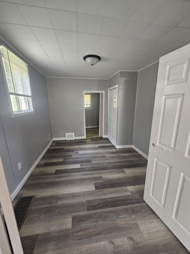 Building Photo - 5637 Hodiamont Ave