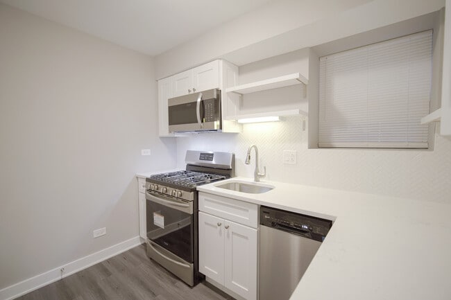 Foto del edificio - 2253 S Whipple St