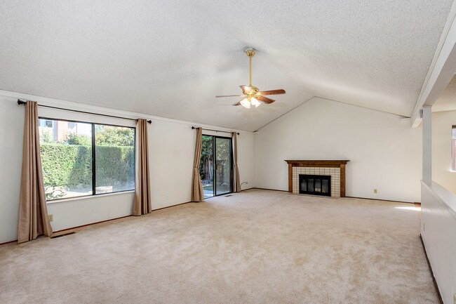 Foto del edificio - 3017 Warrenton Ct