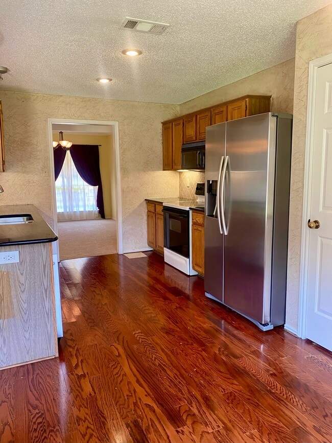 Foto del edificio - 2217 Brookside Dr