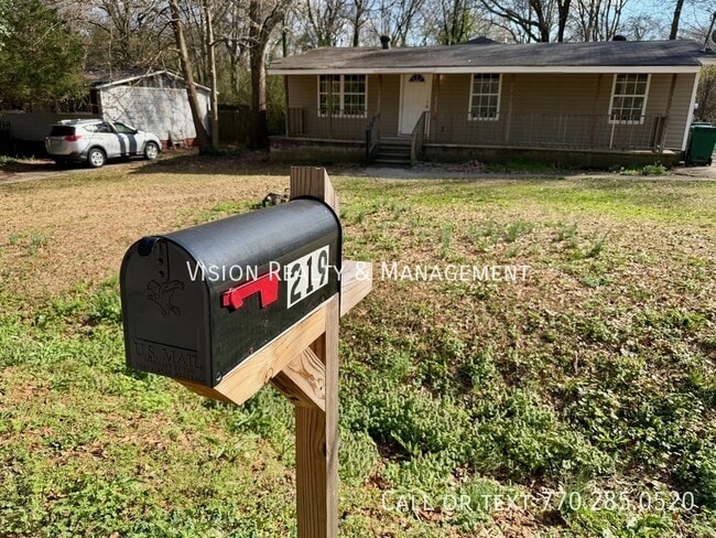 Building Photo - 219 Harmon Ave