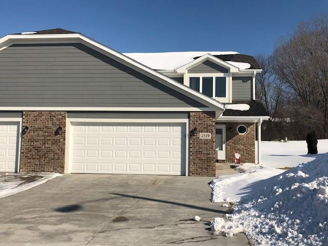 Primary Photo - 2519 Parkfield Dr, West Bend, WI 53090