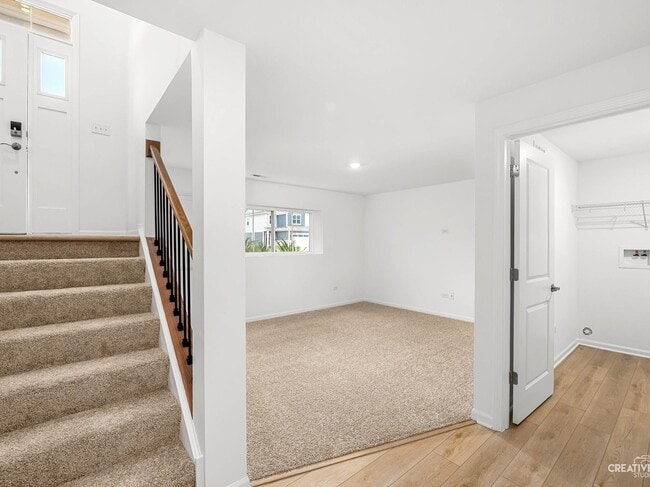 Foto del edificio - 14954 Dyer Ln