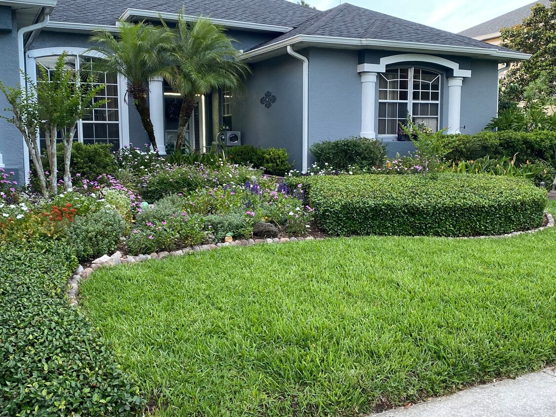 Exterior - 270 Suncrest Ct