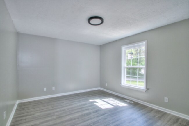 Foto del edificio - 2821 Old Matthews Rd