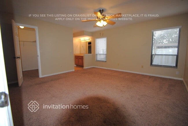 Foto del edificio - 1272 Balmy Beach Dr