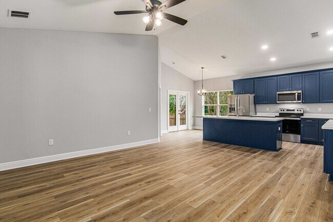 Foto del edificio - 7684 Old Hickory Dr