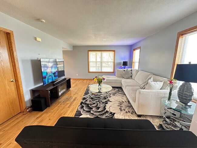 Foto del edificio - 2549 4th St NE