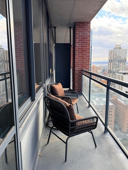 Foto del edificio - 389 Washington St