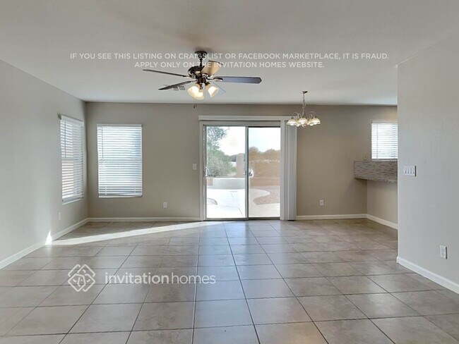 Building Photo - 917 S 224th Ln